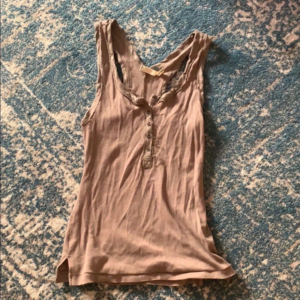 •FREE PEOPLE TANK TOP•
